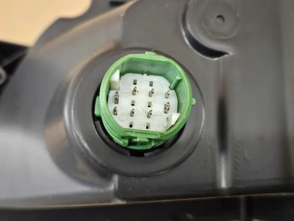 Oikea lamppu Fiat Ducato Citroen Jumper Peugeot Boxer 2014- image 4