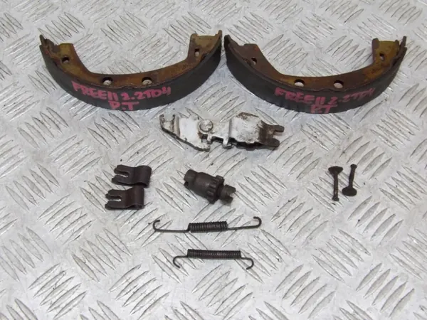 Land Rover Freelander II Taka Jarrupuristimet OEM image 2