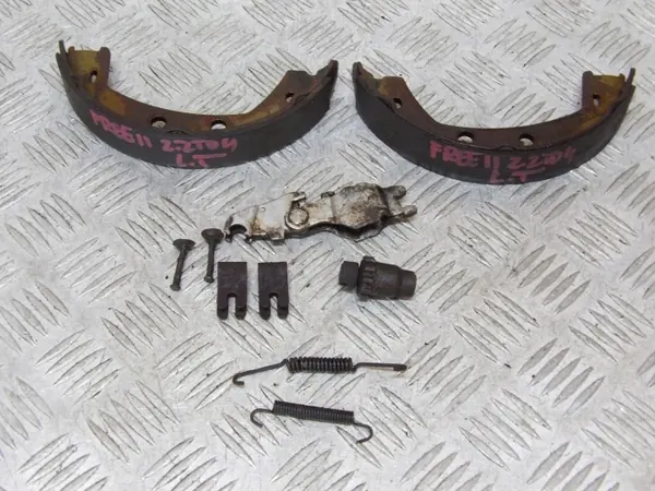 Land Rover Freelander II Taka Jarrupuristimet OEM image 3