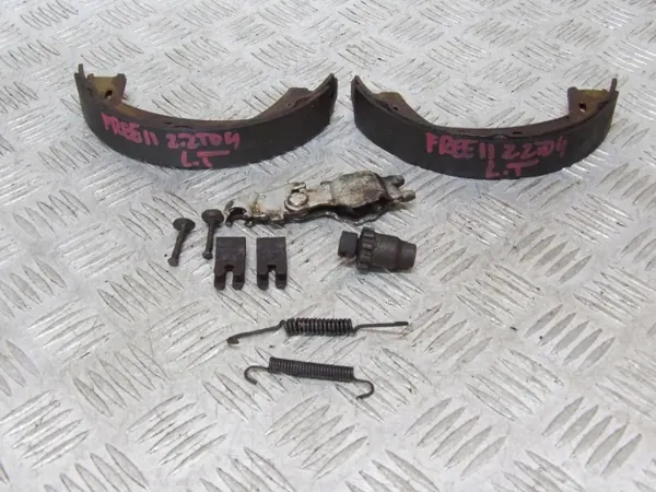 Land Rover Freelander II Taka Jarrupuristimet OEM image 4