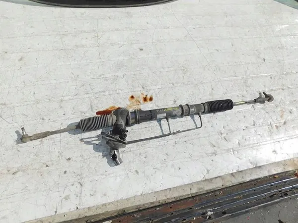 Nissan Primera P11 2.0TD Caixa de Direção image 10