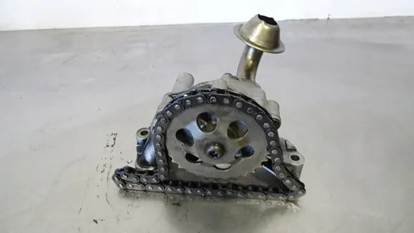 Olje pump VW T5 1.9 TDI image 3