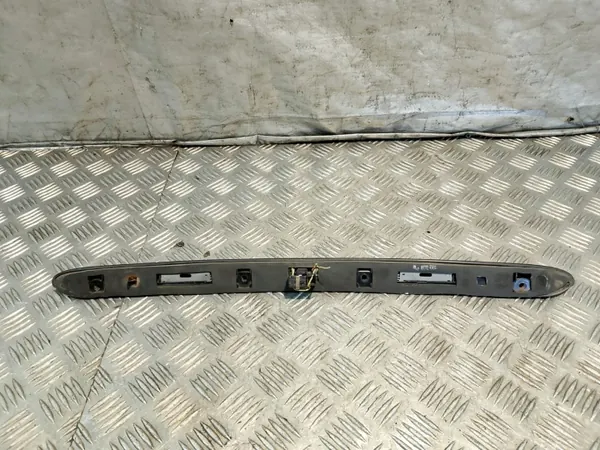 Moldura Tampão Porta-Malas BMW E46 Sedan OEM Usado image 7