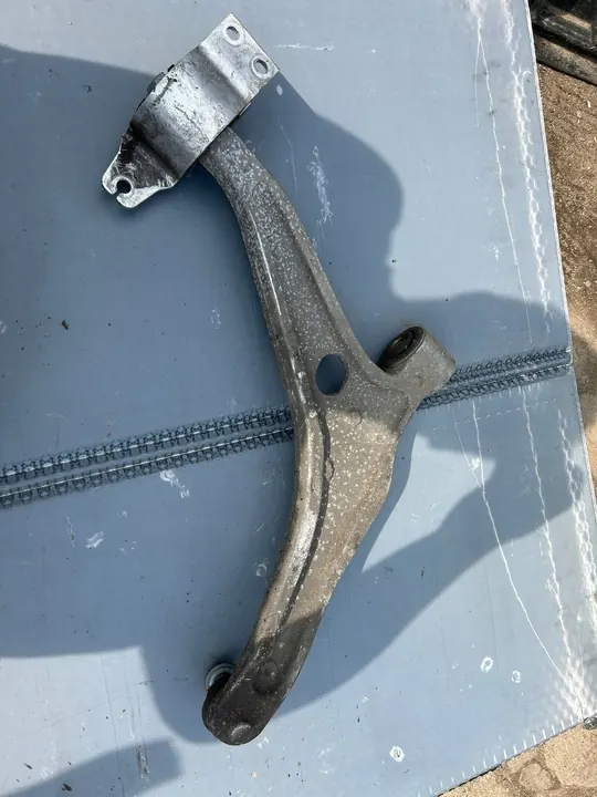 Mercedes GLB x247 2019 Vänster Främre Undre Kontrollarm OEM image 6