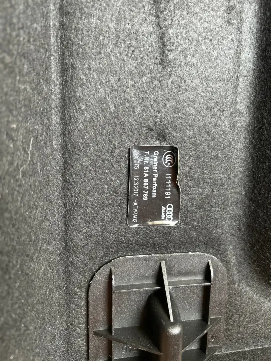 Prateleira de bagageira Audi Q2 2016-2025 OEM 81A867769 image 4