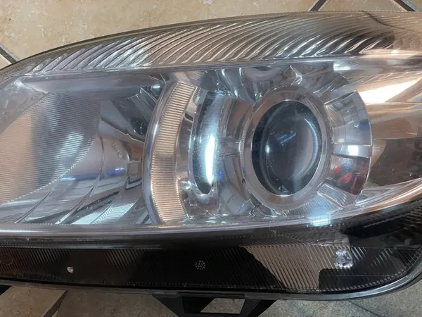 Hella 1EL 010 417-371 Farol Esquerdo image 3