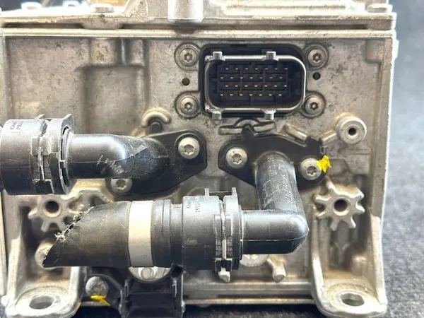 Inversor Volkswagen e-Golf OEM 5QE907070L - Usado image 10