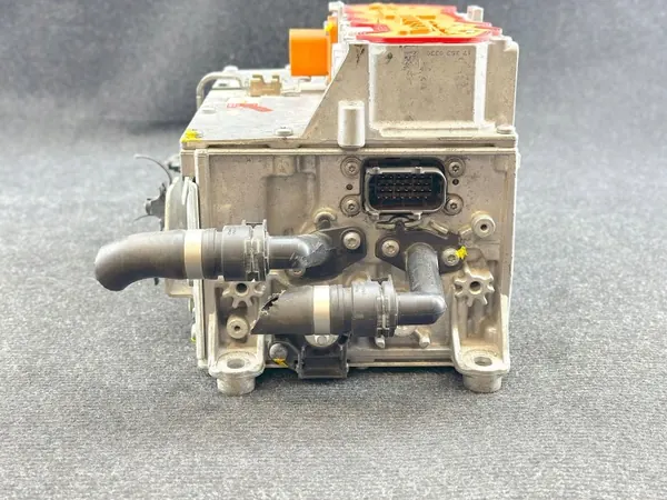 Inversor Volkswagen e-Golf OEM 5QE907070L - Usado image 8