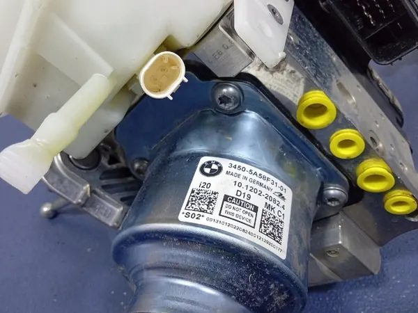 BMW IX I20 ABS Pomp 5A58F31 5A58F32 image 5