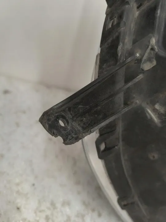 Farol Direito LED DRL Kia Niro I 92202-G5000 image 5