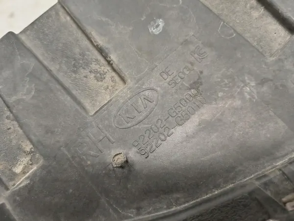 Farol Direito LED DRL Kia Niro I 92202-G5000 image 6