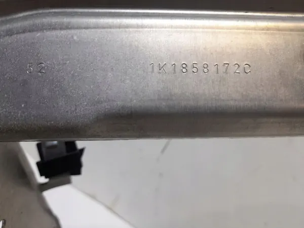 OEM 1K1858171A Instrumentbräda förstärkning fram Audi TT Mk2 image 7