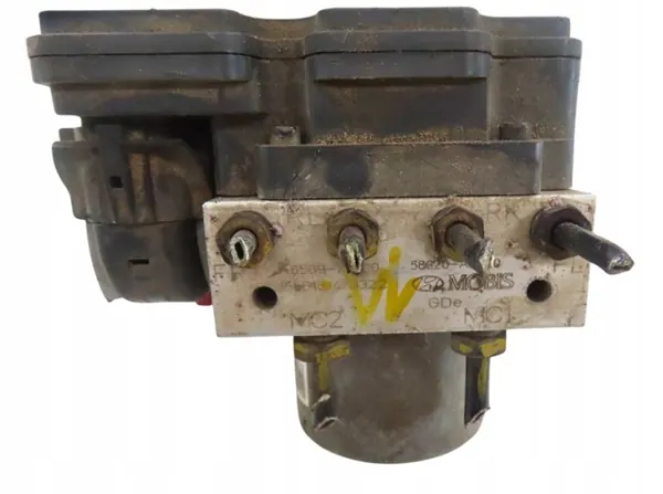 Bomba ABS usada OEM 58920-A6230 para Hyundai i30 II image 4