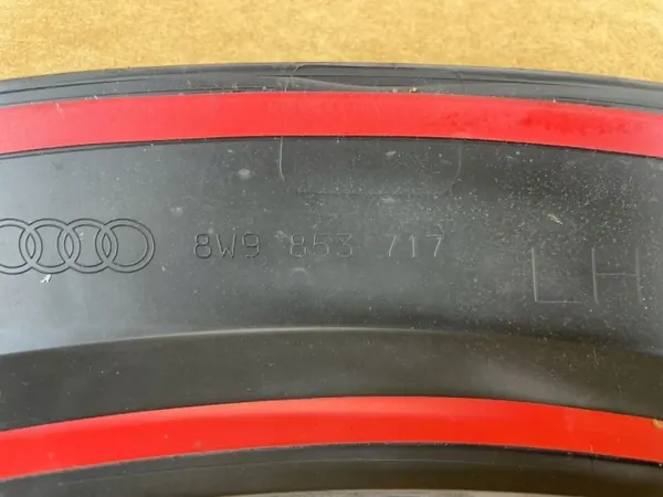 OEM 8W9853717 Frontlinker Kotflügelabdeckung Audi A4 B9 Allroad image 10