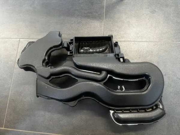 Luftfilterhus OEM 17720-0Q020 för Yaris III image 2