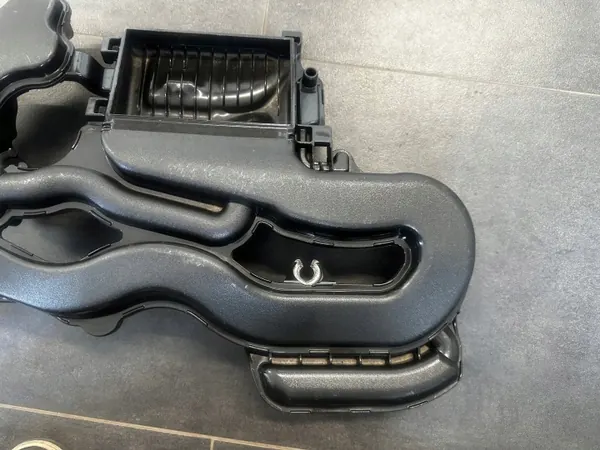 Luftfilterhus OEM 17720-0Q020 för Yaris III image 6