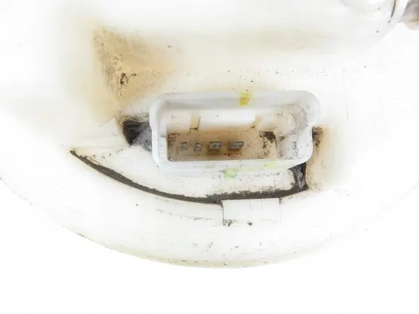 POLTTOAINEPUMPPU CITROEN C8 2.2 BENSIINI 09732009902 image 3