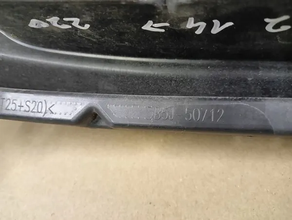 Grill Mazda II 2 DJ 14- OEM image 3