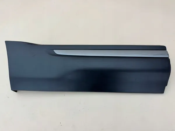 OEM BJ32-274A48-BJ Moldura Porta Traseira Direita - Range Rover Evoque image 2