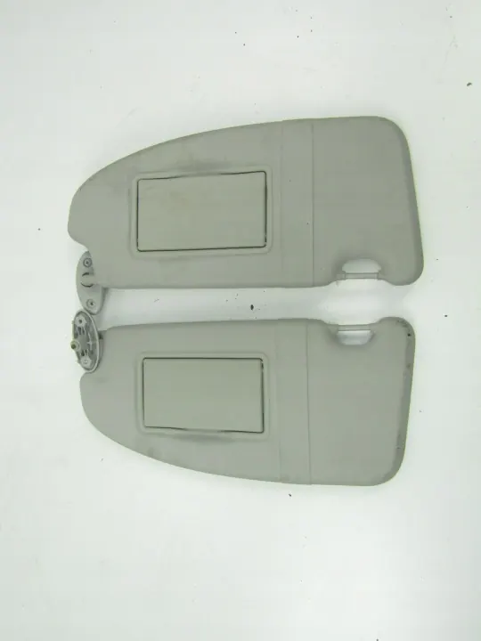 OEM AK-6-89757 Vasen aurinkosuoja Ford Focus MK2 image 2