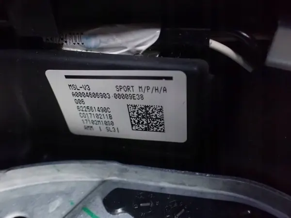 Volante Mercedes-Benz GL X166 A0004606903 - Usado image 9