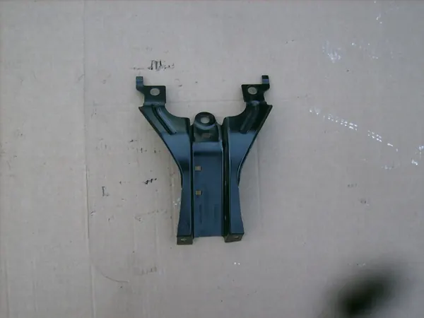 Frontabdeckung Halter Nissan Qashqai J10 62552JD00A image 4