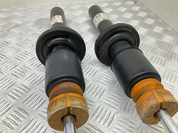 Ammortizzatore anteriore Audi A4 S4 B9 2016 8W0413031BA image 4