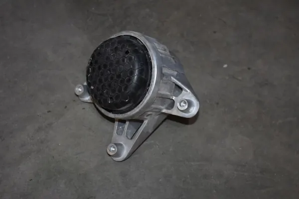 Suporte Motor Direito OEM A1672405400 Mercedes W167 image 2