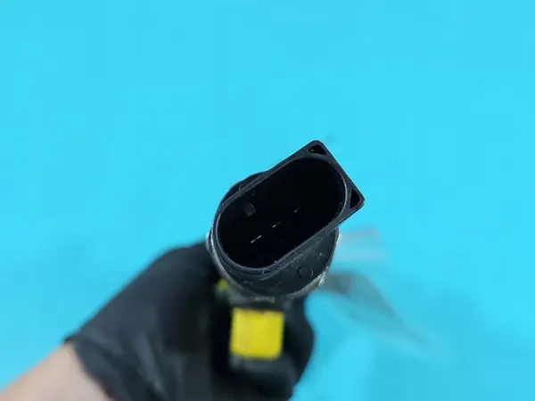 Sensor de riel de combustible A0000705746 Mercedes Vito W447 14-19 image 7