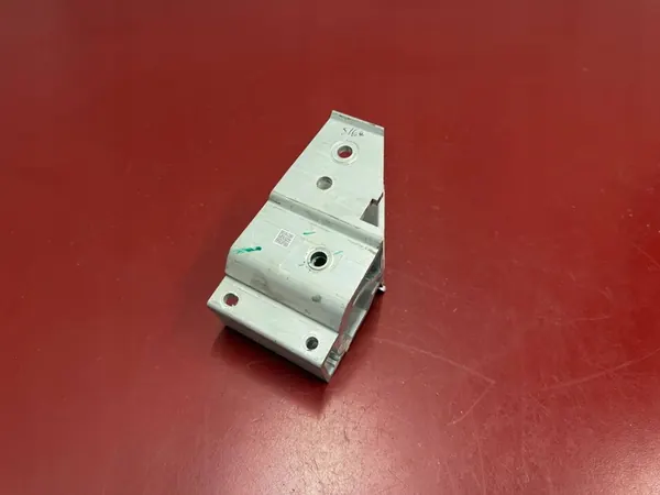 Support de radiateur BMW X3 G45 2025 5A372D3 image 2