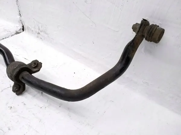 Etuvakain OEM 5Q0411303K VW Passat B8:lle image 4