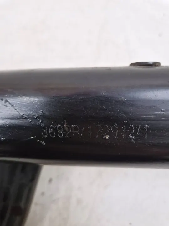 Jeep Compass framsätes bältesfäste OEM 3692R1729121 image 5