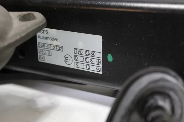 Crochet de remorquage électrique Volvo XC40 OEM 31458008 N image 4