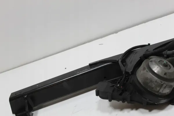 Crochet de remorquage électrique Volvo XC40 OEM 31458008 N image 7