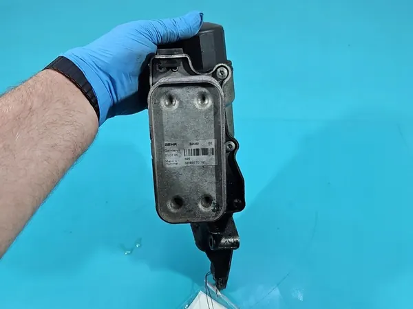 Oljefilterbas Mercedes CLS C219 3.5 V6 A2721800410 image 6