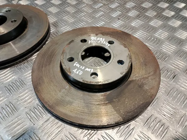 TRW etujarrurattaat Ford Focus MK3 1.6 TDCI:lle image 5