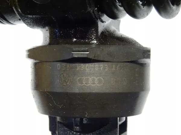 Brandstofpomp OEM 038130073AG voor Skoda Octavia II 1.9 TDI image 5