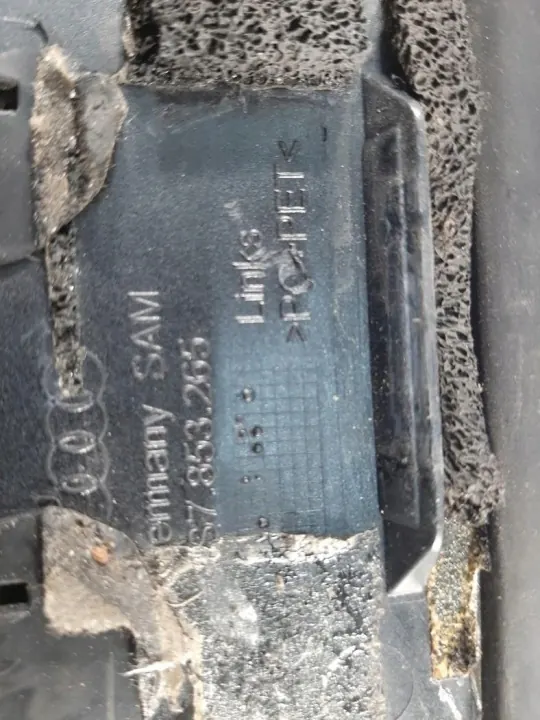 Audi R8 Spyder 2018- Vänster Frampelaröverdrag OEM 4S7853253 image 9