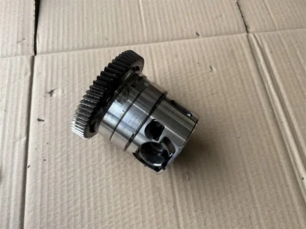 Öljypumppu OEM 6511811801 Mercedes Sprinter 906 2.2 CDI:lle image 2