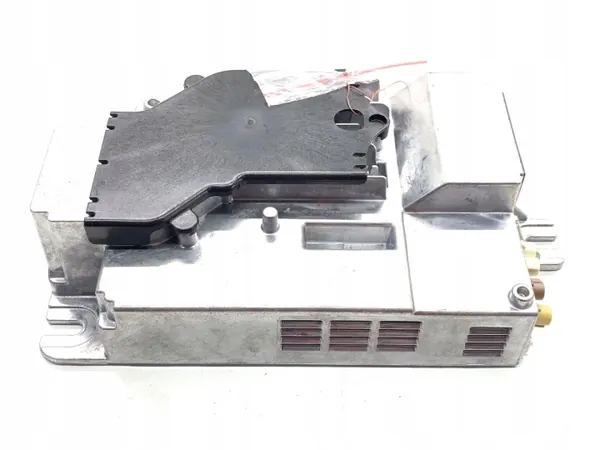 Amplificador de señal BMW G30 OEM 5A758E0 image 2