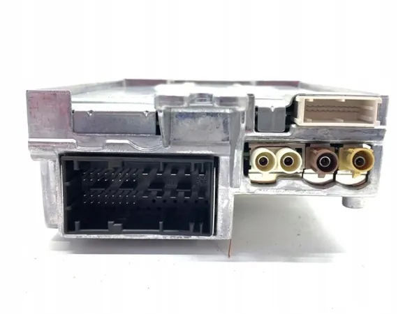 Amplificador de señal BMW G30 OEM 5A758E0 image 3