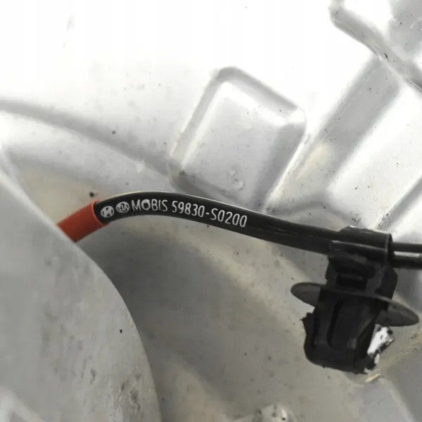 Voorrechter wielophanging OEM 51711-S0600 gebruikt image 6