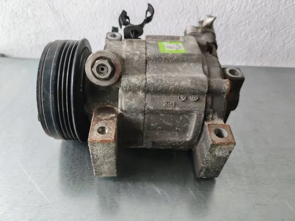 Compressore A/C Subaru Forester 73111FG000 image 2