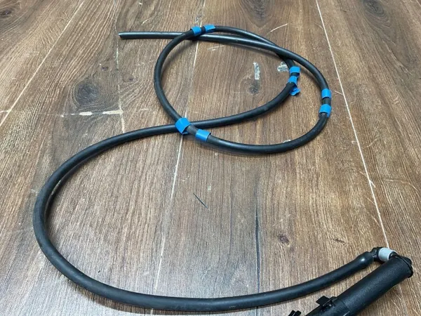 Ajovalopesuri vasen etu OEM 1017638 Range Rover L405 image 7