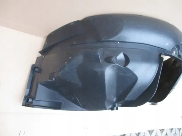 OEM 638416552R Para-lamas Dianteiro Esquerdo Dacia Sandero II image 3