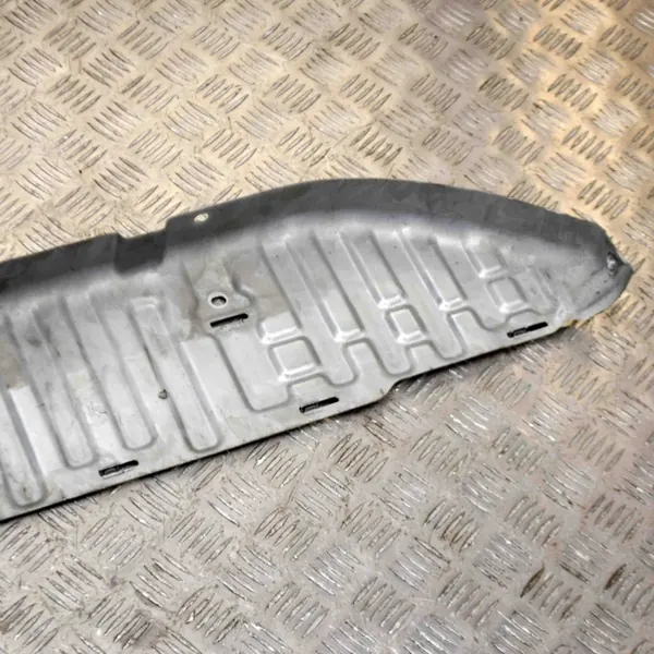 Marchepied droit OEM A6396600128 pour Mercedes Vito image 5