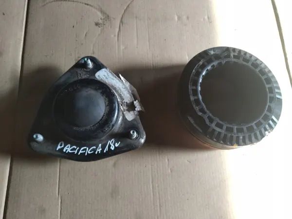 OEM 4721547AC övre fjädringsbeslag för Pacifica 2017-2020 image 2