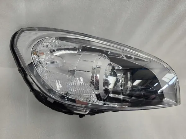 Volvo V60 S60 Oikea Xenon Ajovalo image 3