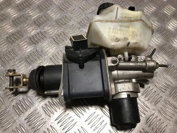 Jarru sylinteri OEM A2114300302 Mercedes-Benz E:lle image 2
