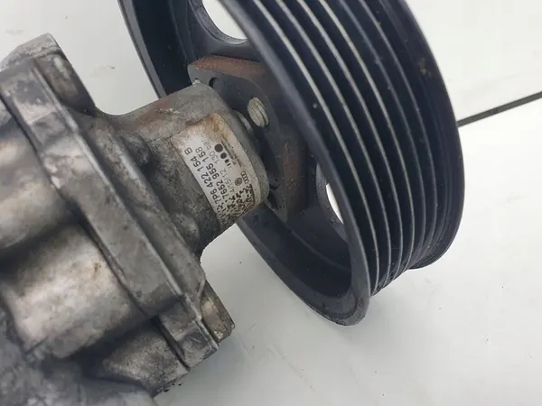 Bomba de direção assistida Volkswagen OE 7P6 422 154 B image 3